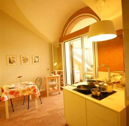 Sinfonia Tintoretto 2-room-flat *